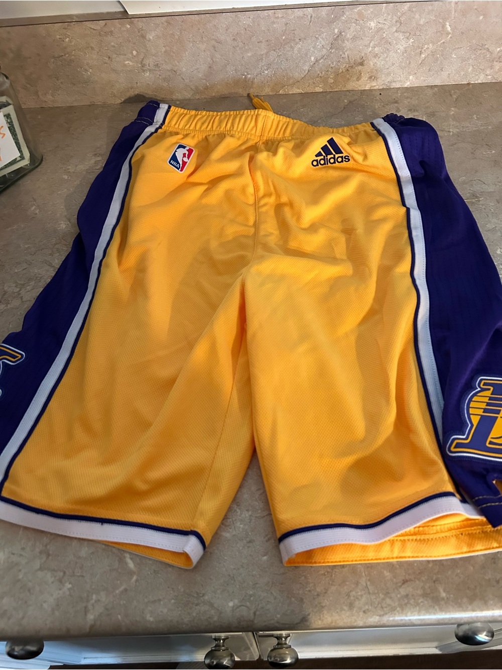 Adidas Kids' Los Angeles Lakers Gold & Purple Basketball Shorts size Large